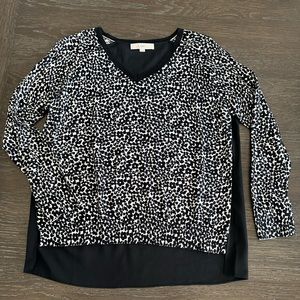 Loft L mixed media top black